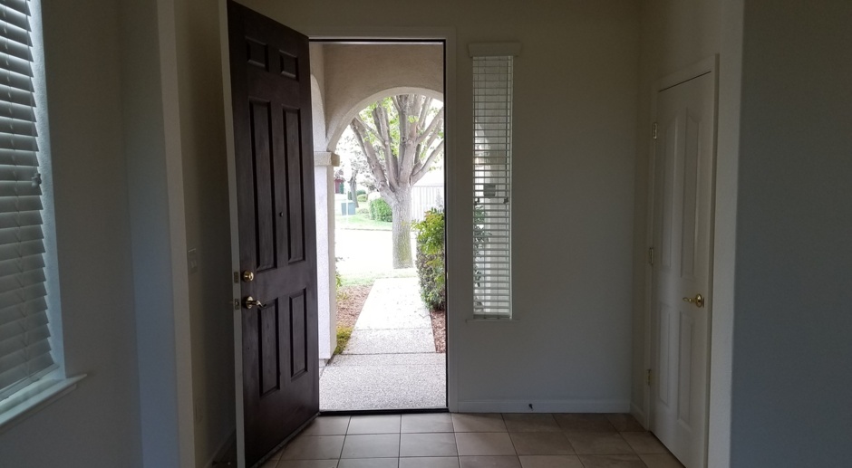 Spacious North Natomas Home Across From Park