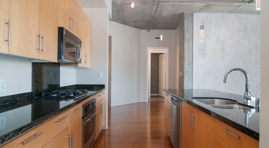 Large Corner 2 bedroom at M2i in Downtown San Diego!