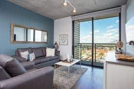 STUDENT HOUSING. Looking for FEMALE to sublease Master Bedroom with private bathroom in a 4 x 4 on the 9th floor @ Luna.