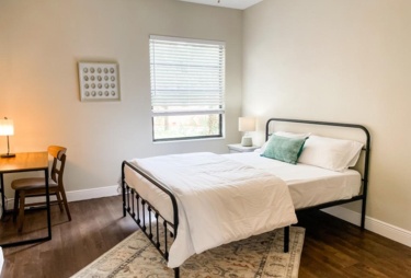 Room for Rent - Co-living at it's finest in the beautiful Daytona Beach area! Newly-renovated & modern