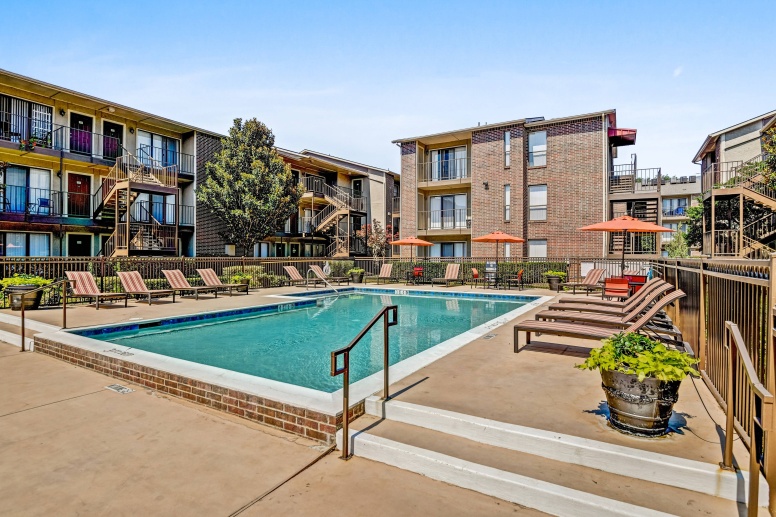 Vue at Knoll Trail Apartment Homes