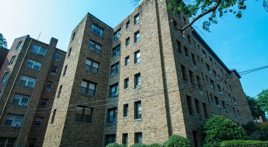 Connecticut Avenue Apartments/Dore/The Abby
