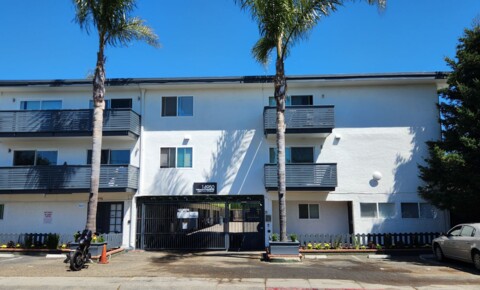 Apartments Near San Leandro Bristol Manor for San Leandro Students in San Leandro, CA