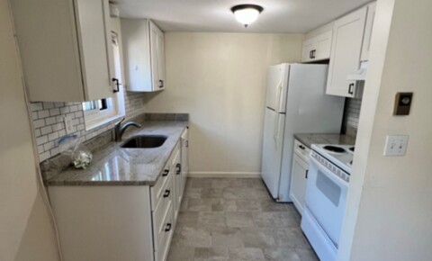 Apartments Near Curry 126-128 Mar for Curry College Students in Milton, MA