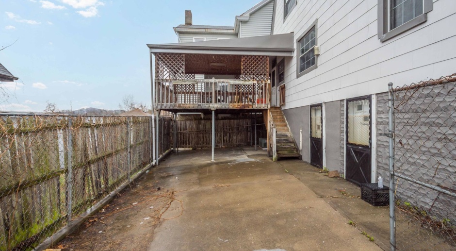 Explore this WONDERFUL 3 bedroom, 2 full bathroom home in McKees Rocks! Featuring central A/C & a fenced-in yard, it's the perfect place to call home. SECURE YOUR LEASE by 5/27/24 and receive $200 OFF the 1st MONTH OF RENT! Don't miss out on this fantasti