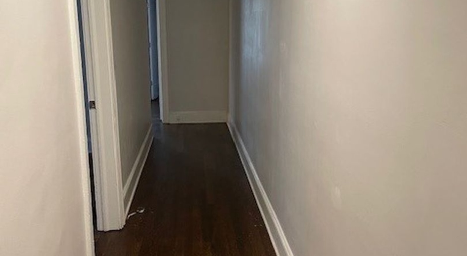 2 Bedroom 1.5 Bathroom Duplex-Move in Special $1750 For the first full month
