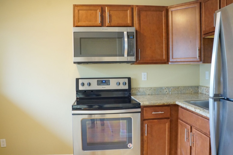 Get $250 in Your Pocket AND $250 Off Rent! Corner 1-Bed w/Beautiful Kitchen & Off-Street Parking 