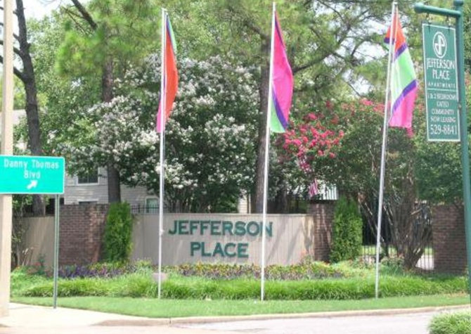 Apartments Near Jefferson Place Apartment Homes is the best of both worlds waiting for you.