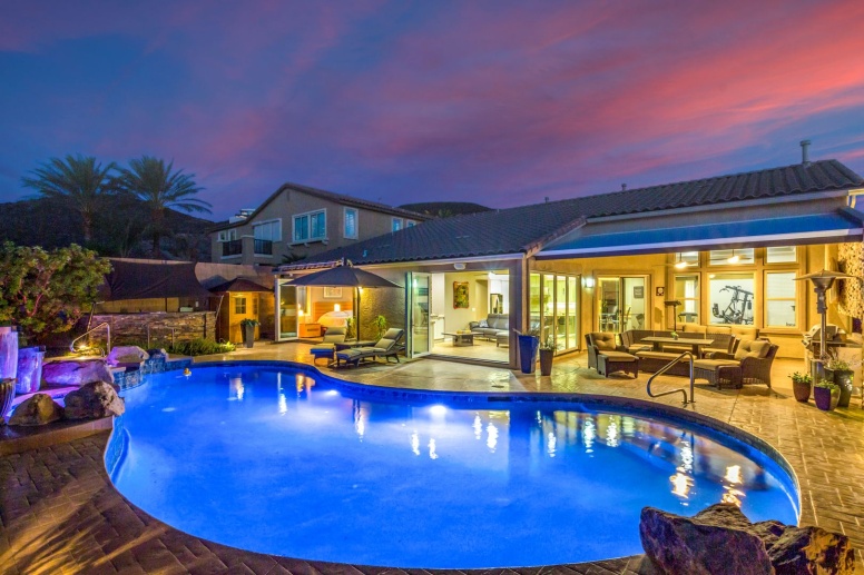 Private Oasis in Henderson w/ unparalleled views of the Las Vegas Strip from Pool, Spa & House