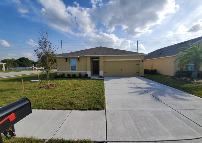 Houses Near  Beautiful Newer Home, 4 Bdrm in Winter Haven!!