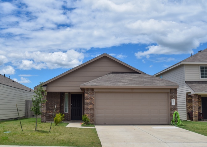 Houses Near Oakwood Forest - 2061 Oakwood Forest Drive, Bryan, TX 77803