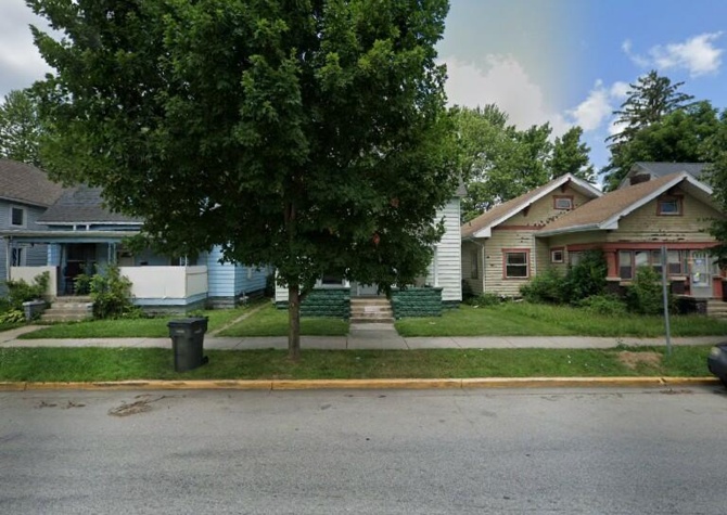 Houses Near This is a very nice home, Remodeled 2 years ago with Large Living and 