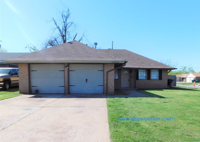 Houses Near Application Pending! 1232 NW 103rd Street in Oklahoma City