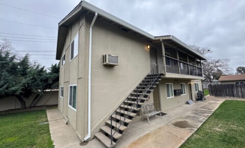 Apartments Near CIHAS Orange Grove - 4801 for California Institute of the Healing Arts and Sciences Students in Gold River, CA